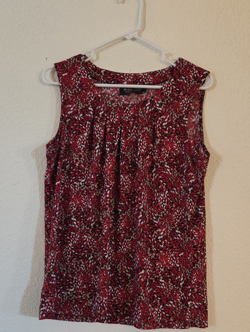 Black Label Red Printed Sleeveless Camisole